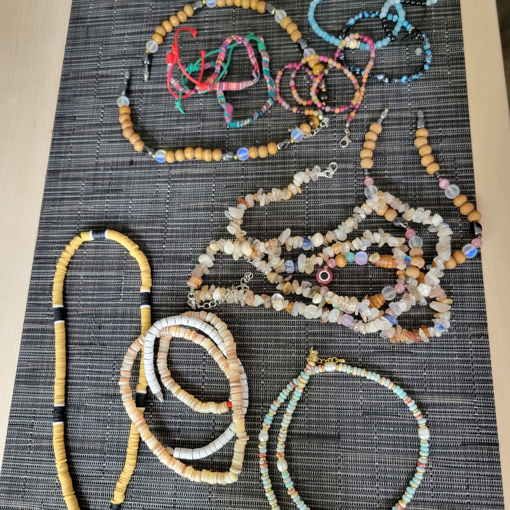 Amulet/stone necklaces, bracelets, anklets